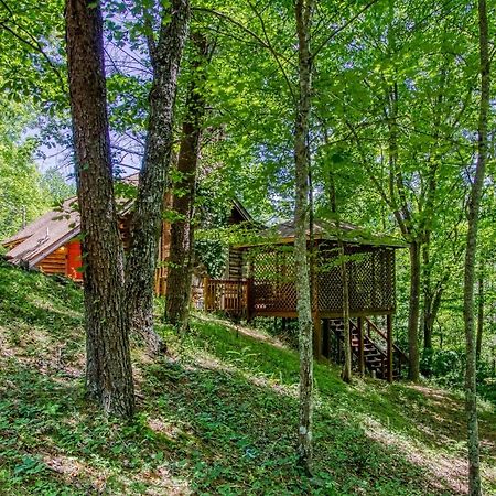 Very Private, Real Log Cabin With Hot Tub! Sevierville Kültér fotó
