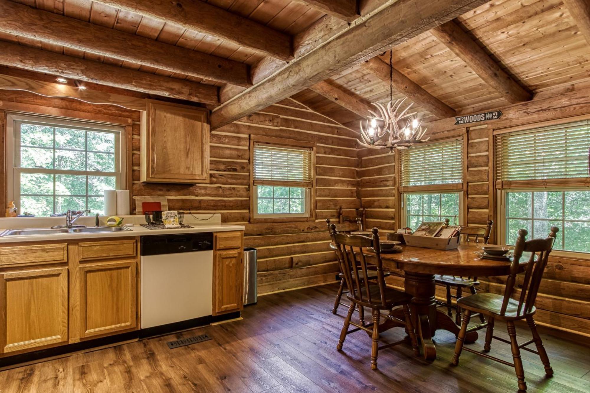 Very Private, Real Log Cabin With Hot Tub! Sevierville Kültér fotó