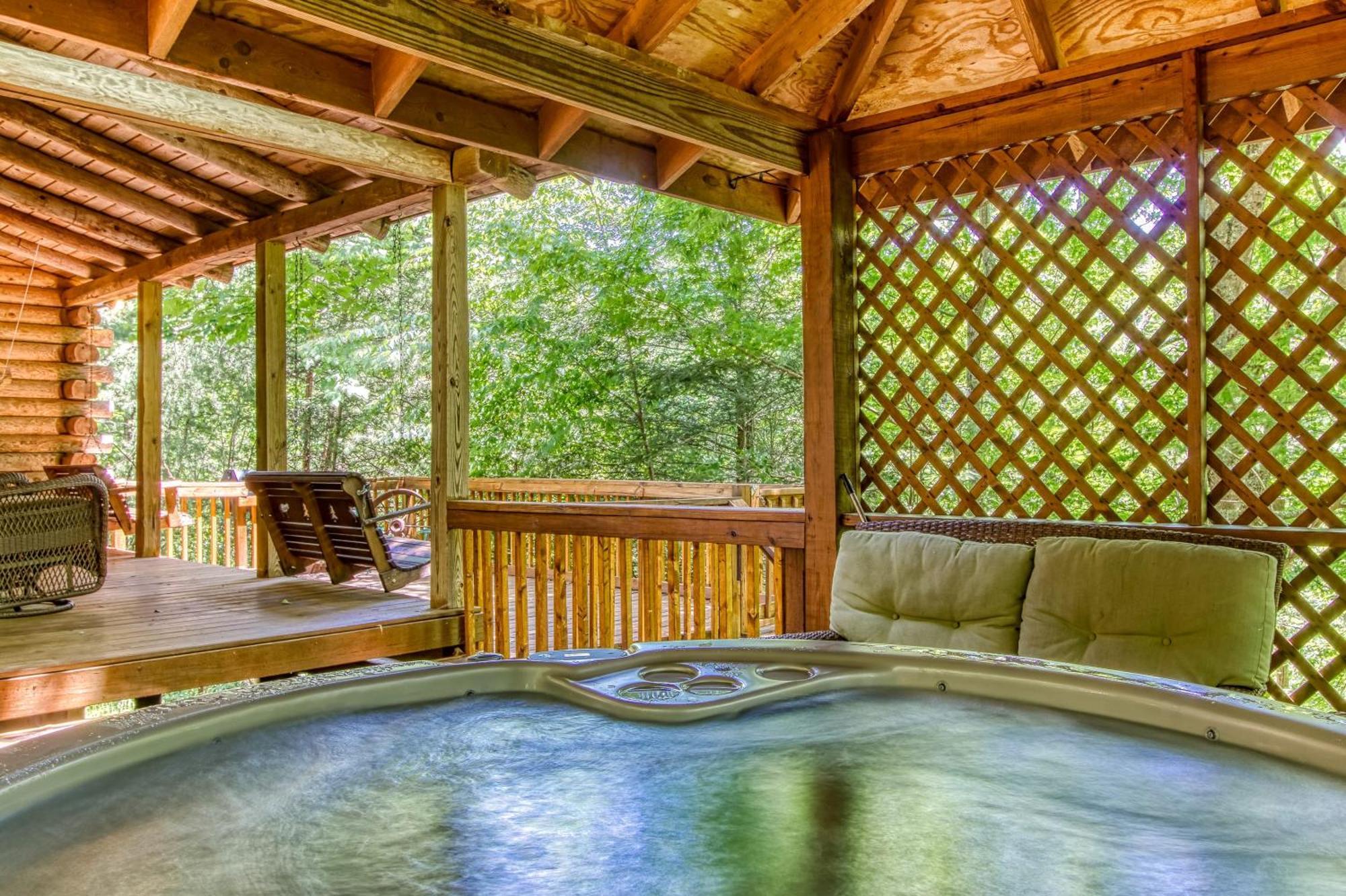 Very Private, Real Log Cabin With Hot Tub! Sevierville Kültér fotó